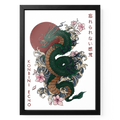 RYŪ Drachenposter DIN A4 in schwarzem Holzrahmen mit grünem Drachen, Wellen, Blüten und roter Sonne